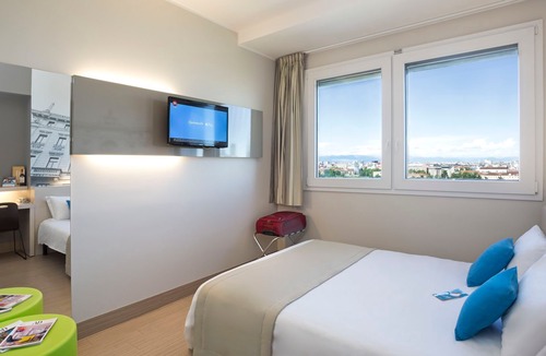 Bullona Hotel | B&B Hotel Milano Cenisio Garibaldi