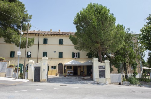 Montemarciano Hotel | Tenuta Villa Colle Sereno