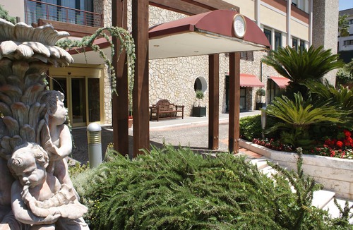 Solofra Hotel | Solofra Palace Hotel & Resort