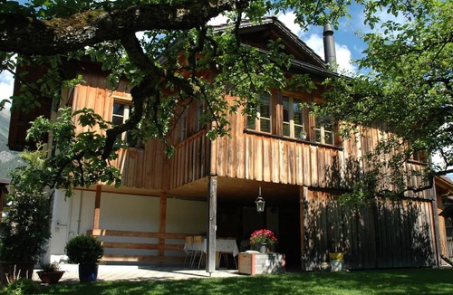 Frutigen Apartment | Apartment in Frutigen With Garden, Terrace