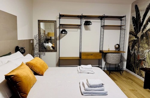 Municipio 2 Apartment | Vimini Like a Local