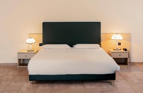 Municipio 2 Hotel | B&B Hotel Bari Rondò