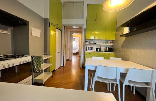 Guastalla Apartment | Prestigious 3 bedrooms, 8 guest, City centre Porta Romana by Kibilù Affitti Brevi