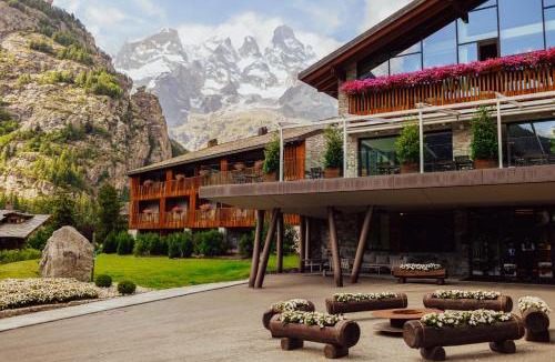 Courmayeur Hotel | Grand Hotel Courmayeur Mont Blanc, by R Collection Hotels