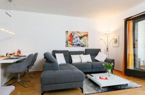Gambarogno Apartment | Apartment Residenza Miralago Apt- D32 by Interhome