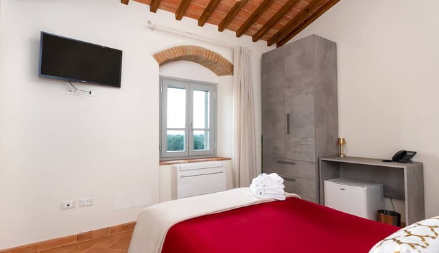 Chimera Tuscany Resort